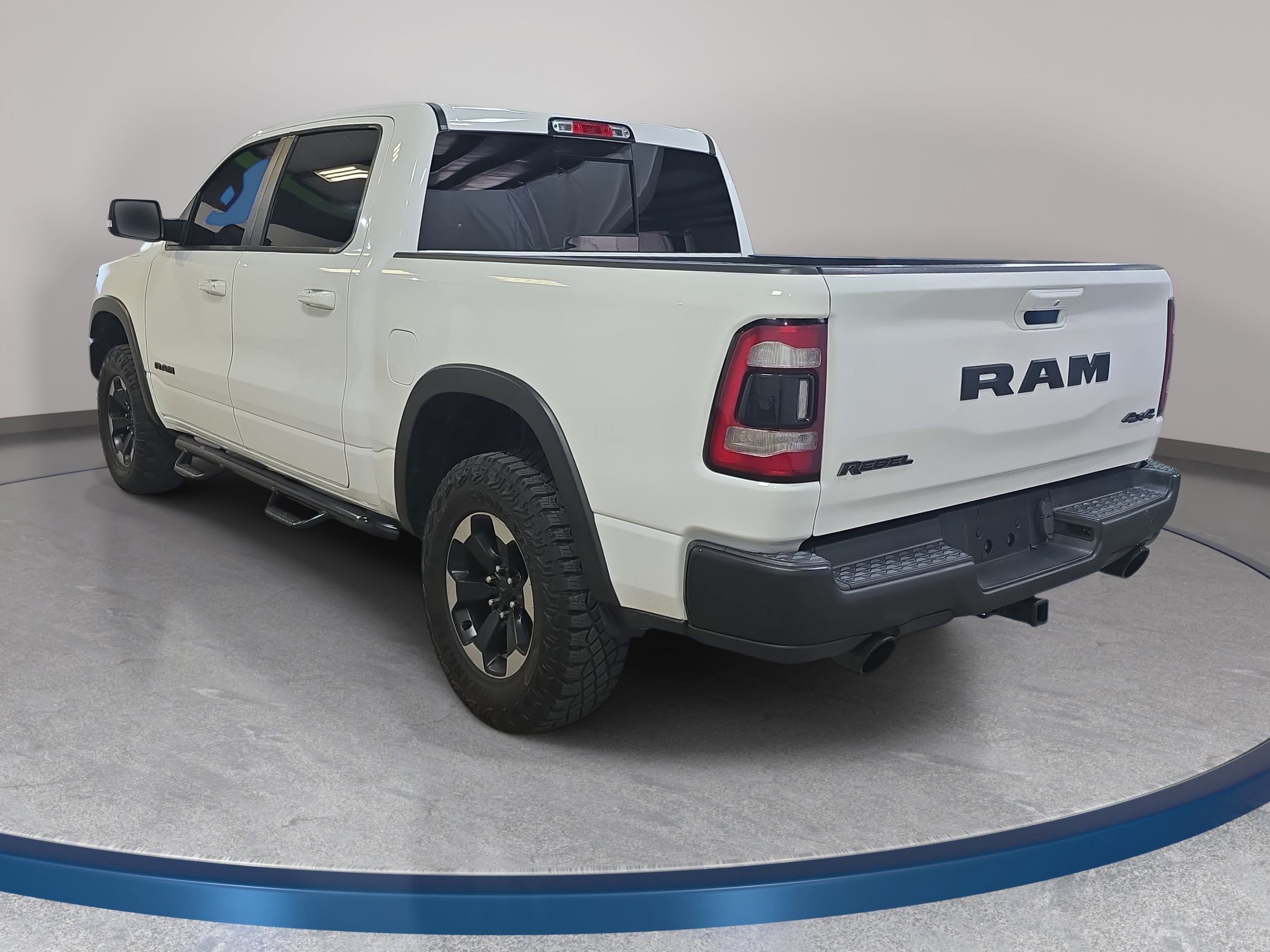 Used 2019 RAM 1500 Rebel w/ Rebel Level 1 Equipment Group AWD/4WD image 8