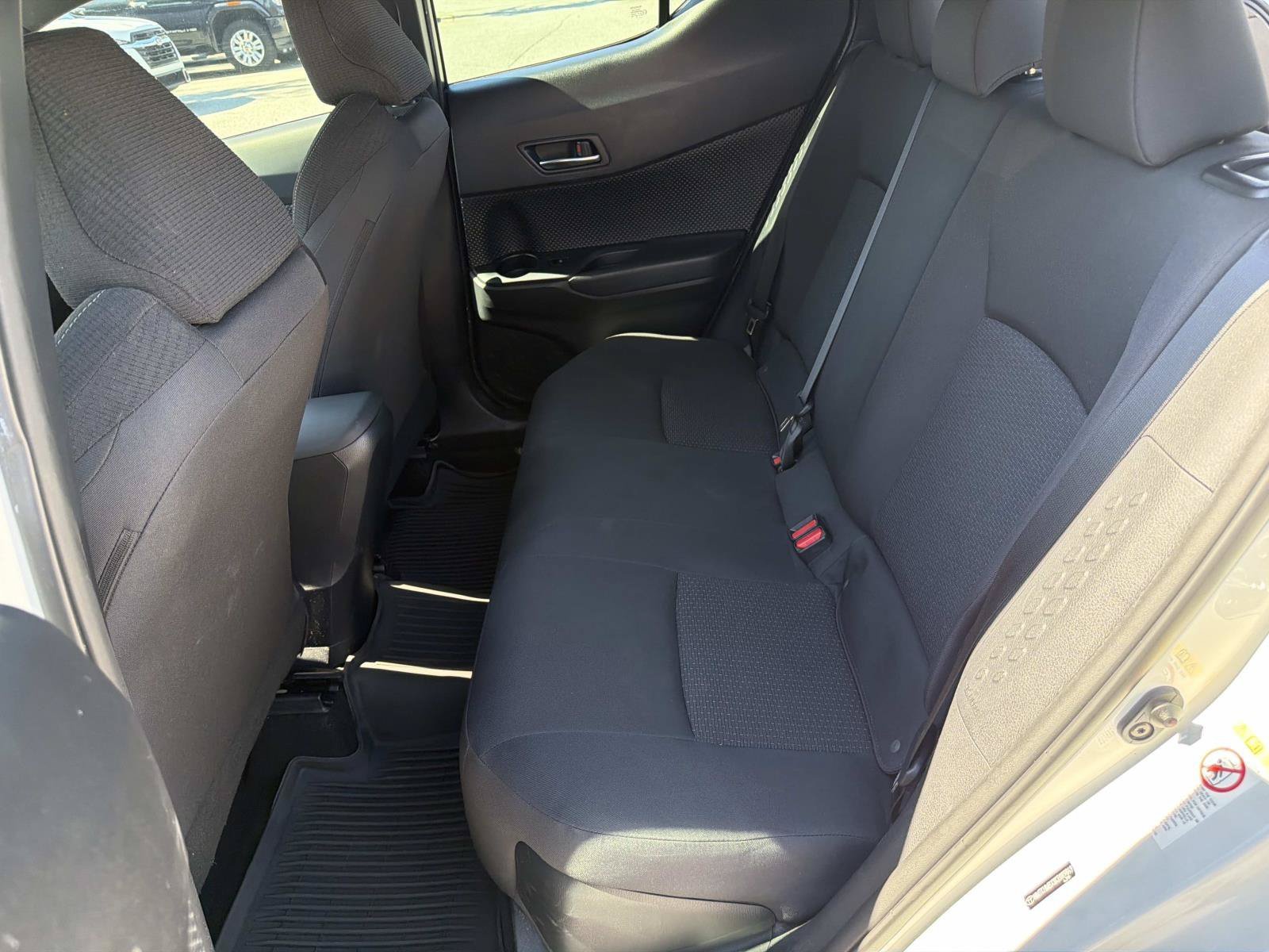 Used 2019 Toyota C-HR LE FWD image 20
