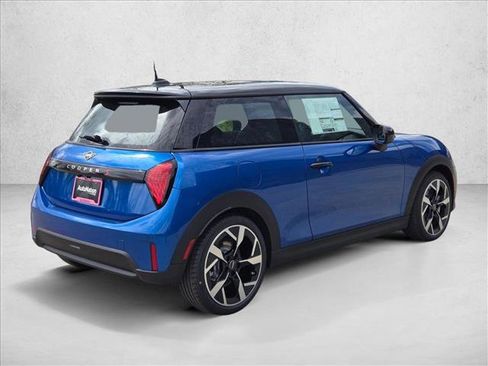 New 2026 MINI Cooper S FWD image 2
