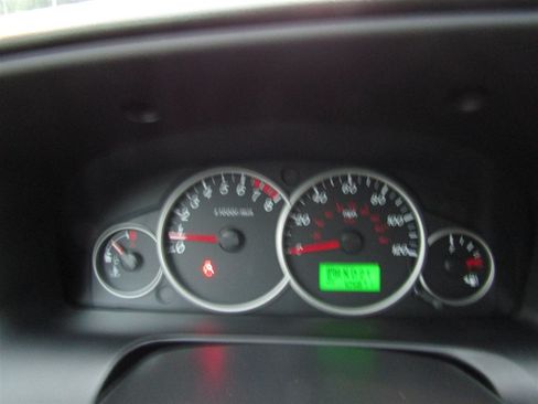 Used 2005 MAZDA Tribute I FWD image 28