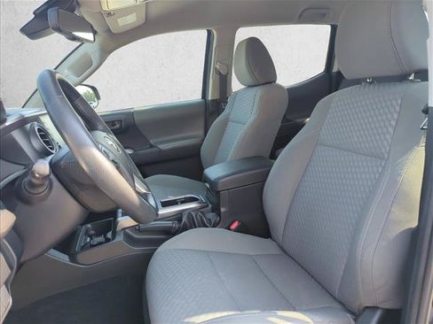Certified 2022 Toyota Tacoma SR5 RWD image 21
