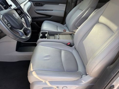 Used 2018 Honda Odyssey EX-L image 10