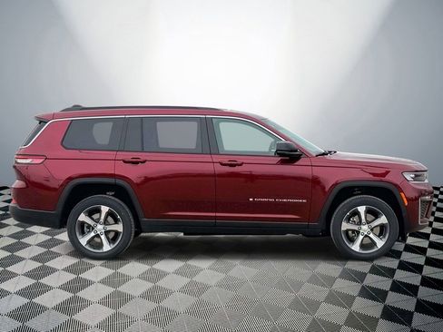 New 2026 Jeep Grand Cherokee L Limited AWD/4WD image 5