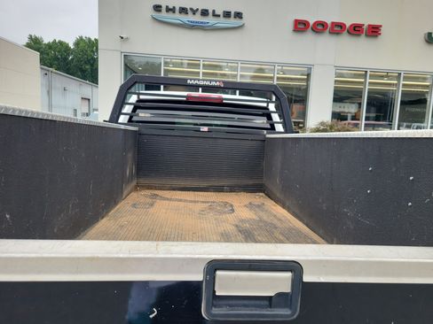 Used 2022 RAM 2500 Big Horn AWD/4WD image 10