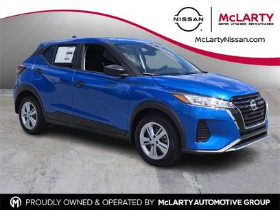New 2025 Nissan Kicks S