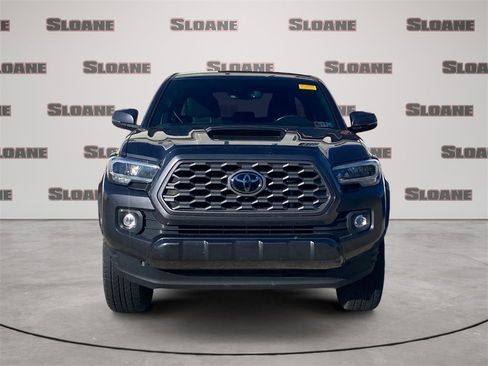 Used 2023 Toyota Tacoma TRD Sport image 3