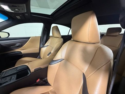 Used 2019 Lexus ES 350 w/ Accessory Package 2 FWD image 5