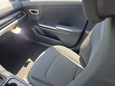 New 2026 Kia K4 FWD image 15