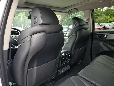 Certified 2024 Acura MDX FWD image 12