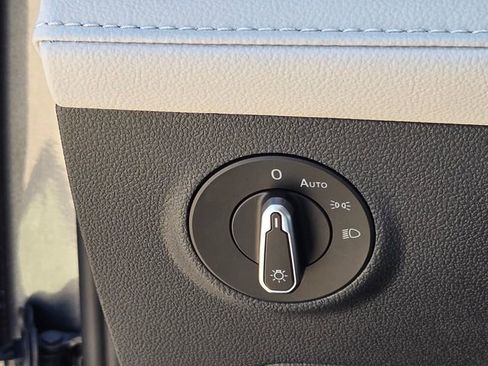 New 2026 Volkswagen Taos S FWD image 24