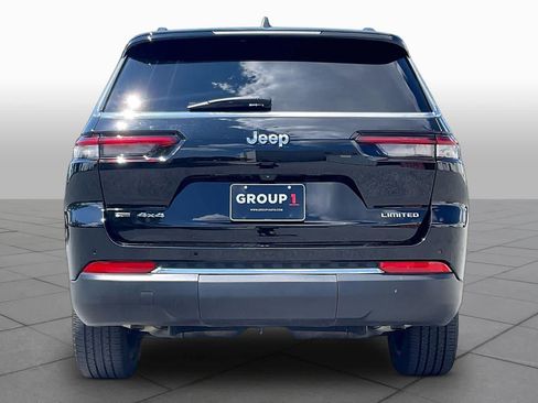 Used 2022 Jeep Grand Cherokee L Limited AWD/4WD image 4
