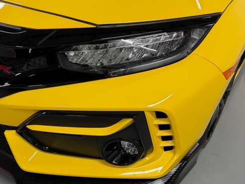 Used 2021 Honda Civic Type R Limited image 31