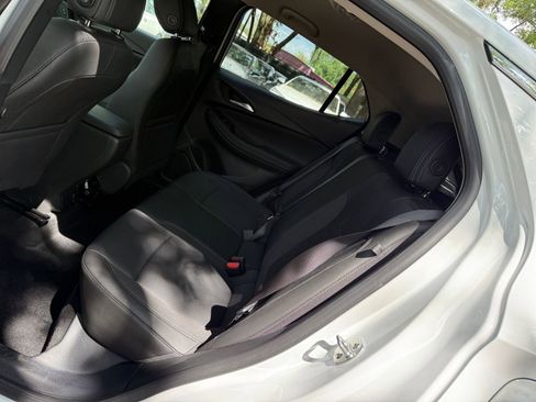 Used 2025 Buick Encore GX Preferred image 34