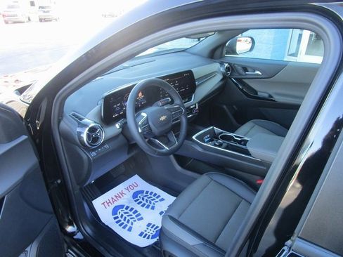 Certified 2026 Chevrolet Equinox LT w/ Convenience Package II image 17