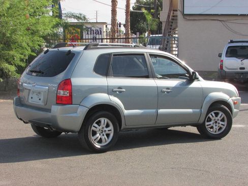 Used 2006 Hyundai Tucson Limited FWD image 12