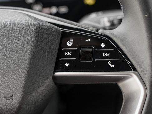 New 2027 Audi Q6 e-tron Premium Plus AWD/4WD image 19