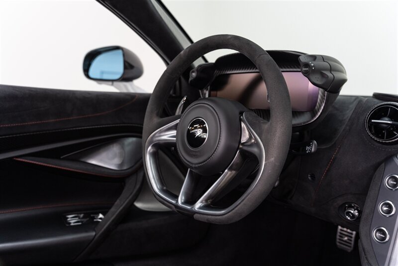 Used 2024 McLaren 750S Spider RWD image 76
