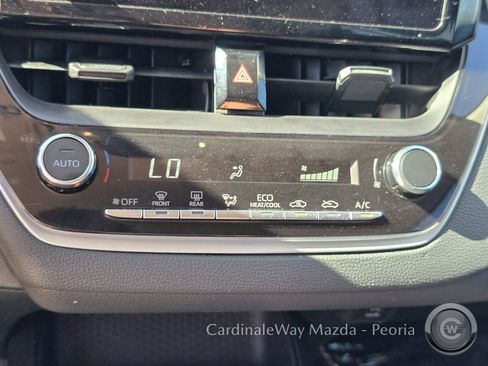 Used 2024 Toyota Corolla LE FWD image 24