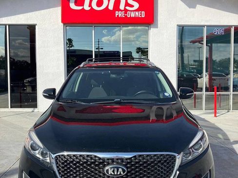 Used 2016 Kia Sorento LX 4dr SUV w/ LX Convenience Package image 1