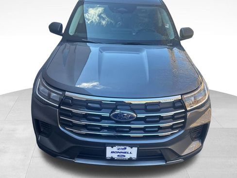 New 2026 Ford Explorer Active image 9