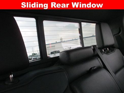 Used 2022 GMC Sierra 1500 SLT w/ SLT Premium Plus Package AWD/4WD image 24
