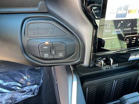 New 2026 RAM 2500 Laramie image 28