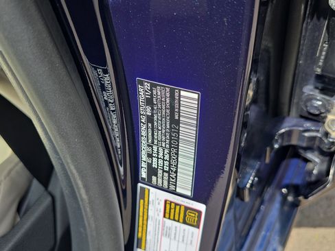 Used 2023 Mercedes-Benz C 300 4MATIC Sedan image 33