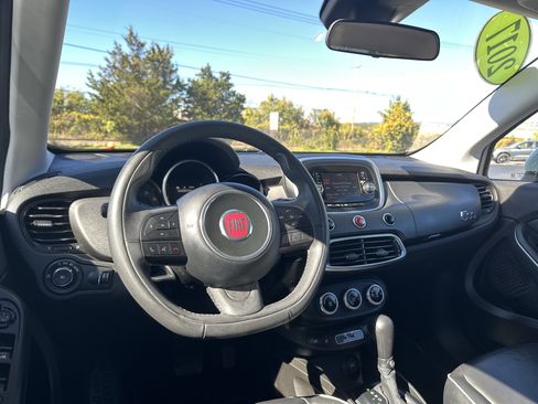 Used 2017 FIAT 500X Trekking w/ Cold Weather Package image 15