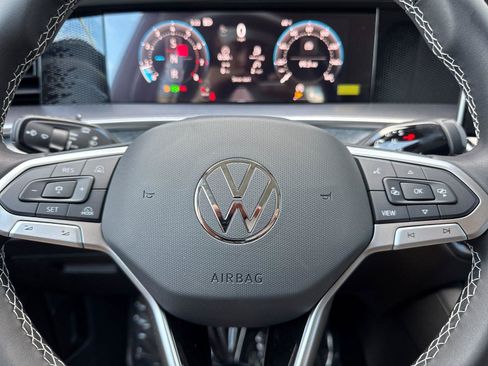 New 2026 Volkswagen Tiguan S FWD image 22