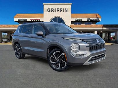 Used 2024 Mitsubishi Outlander SE