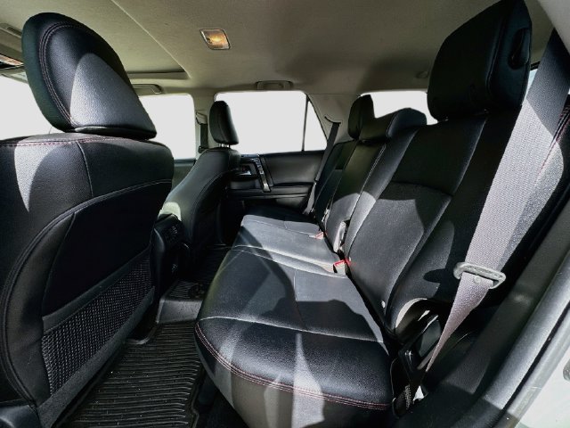 Used 2023 Toyota 4Runner TRD Off-Road Premium w/ Off Road Premium Plus Package AWD/4WD image 26