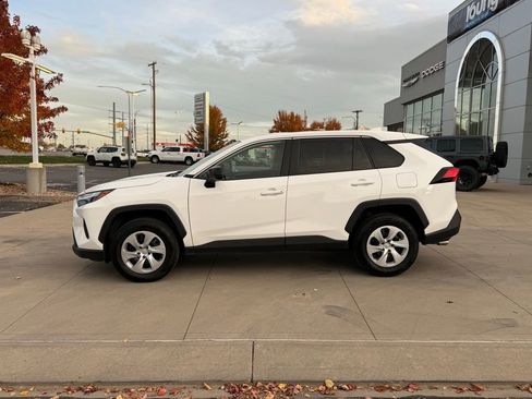 Used 2024 Toyota RAV4 LE image 11