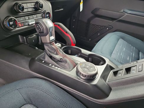 New 2025 Ford Bronco Heritage Edition image 29