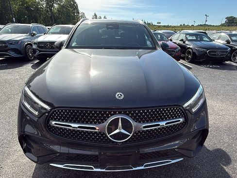 Certified 2023 Mercedes-Benz GLC 300 4MATIC w/ AMG Line image 9