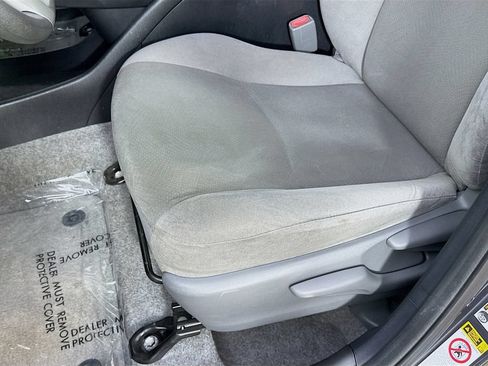 Used 2014 Toyota Prius Two FWD image 22