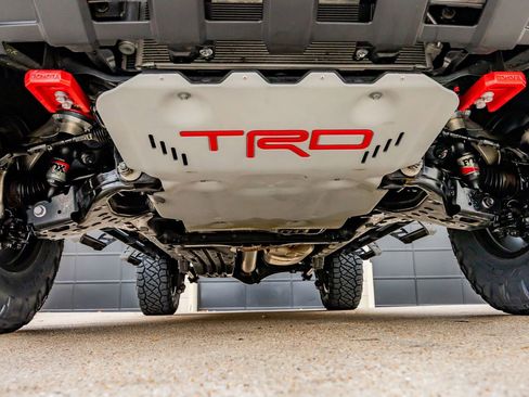 Used 2025 Toyota Tacoma TRD Pro w/ Tow Tech Package AWD/4WD image 15