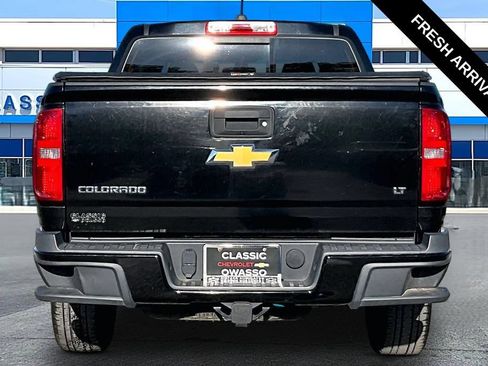 Used 2016 Chevrolet Colorado LT w/ LT Convenience Package AWD/4WD image 4