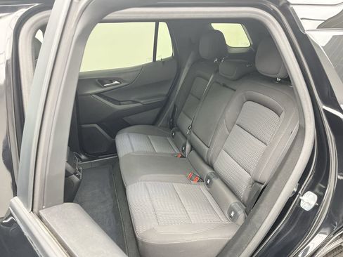 Certified 2025 Chevrolet Equinox LT image 12