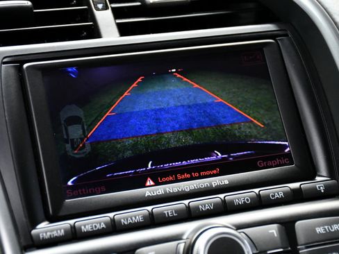 Used 2011 Audi R8 V10 image 57