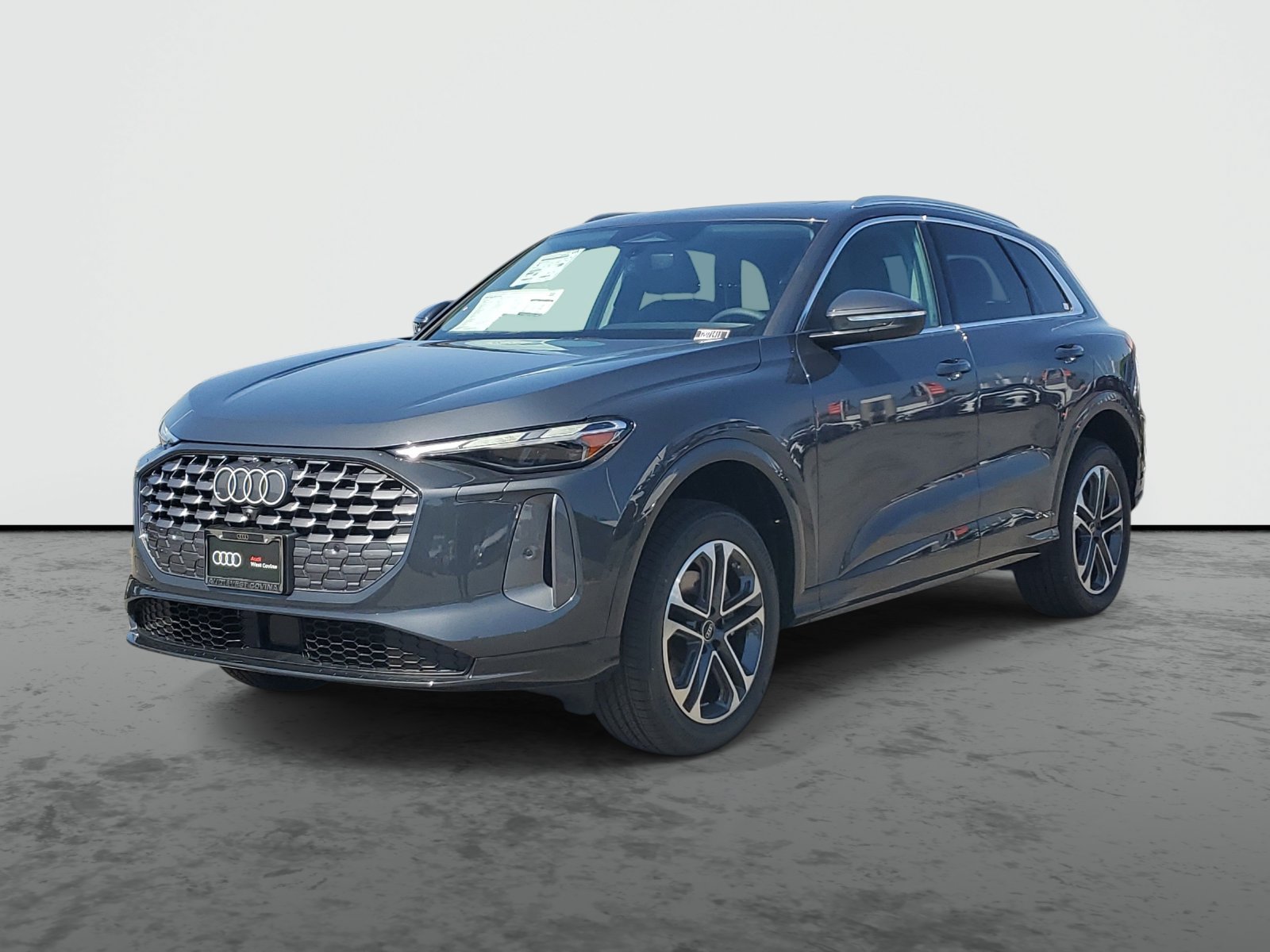 New 2026 Audi Q5 Premium AWD/4WD image 2