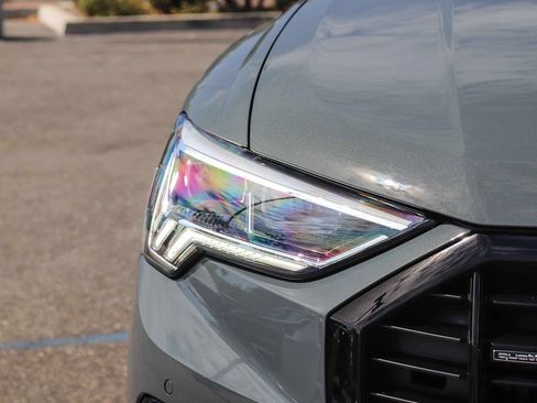 Used 2023 Audi Q3 2.0T Premium w/ Convenience Package AWD/4WD image 11