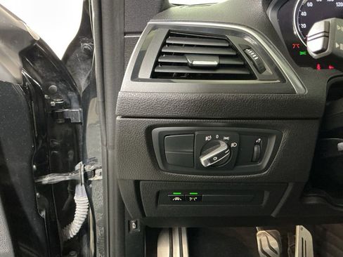 Used 2018 BMW M2 RWD image 17