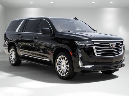 Used 2021 Cadillac Escalade ESV Premium Luxury w/ Performance Package RWD image 6