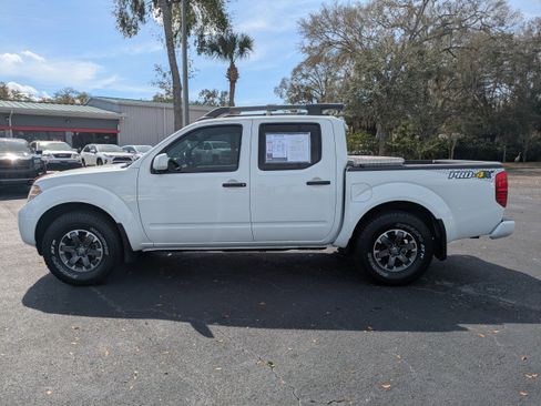 Used 2019 Nissan Frontier PRO-4X w/ Pro-4x Luxury Package image 7
