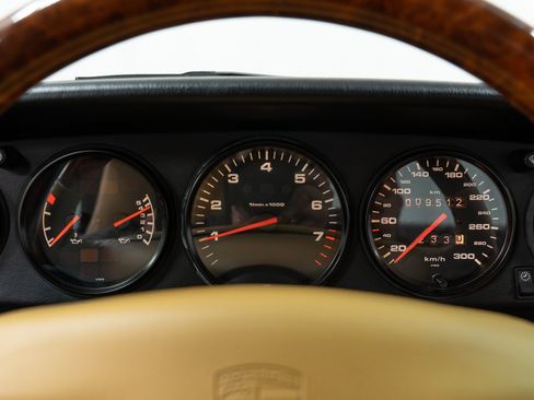 Used 1997 Porsche 911 Carrera 4S AWD/4WD image 27