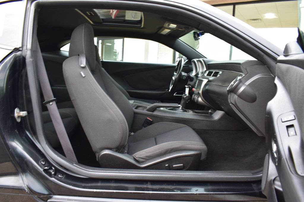 Used 2015 Chevrolet Camaro LT w/ LPO, Black Appearance Package RWD image 15
