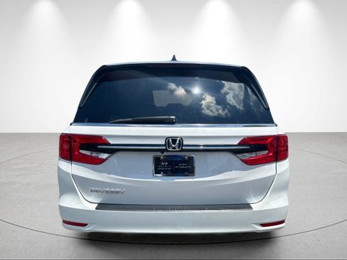 Used 2024 Honda Odyssey EX-L image 4
