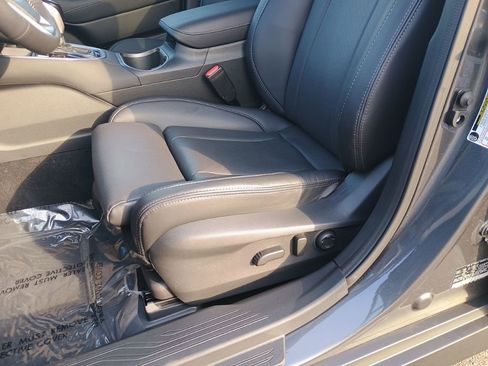 Certified 2025 Subaru Outback Limited w/ Popular Package #2 AWD/4WD image 13