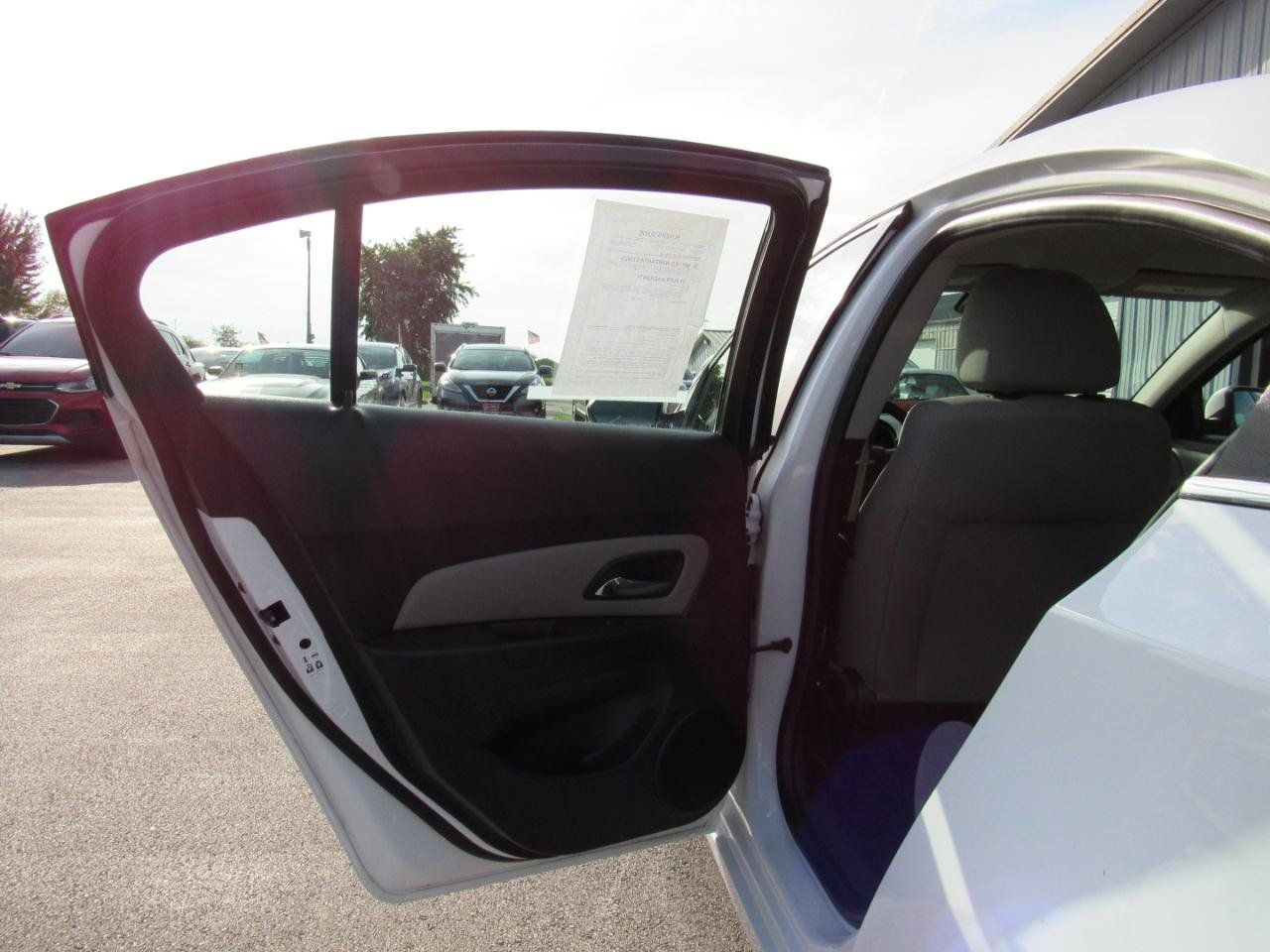 Used 2016 Chevrolet Cruze LT FWD image 35