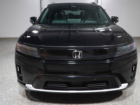 Used 2024 Honda Prologue Touring image 4